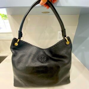 Tory Burch Marion Hobo shoulder Bag with matching wallet